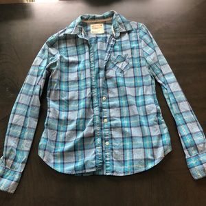 American Eagle Plaid Button Up